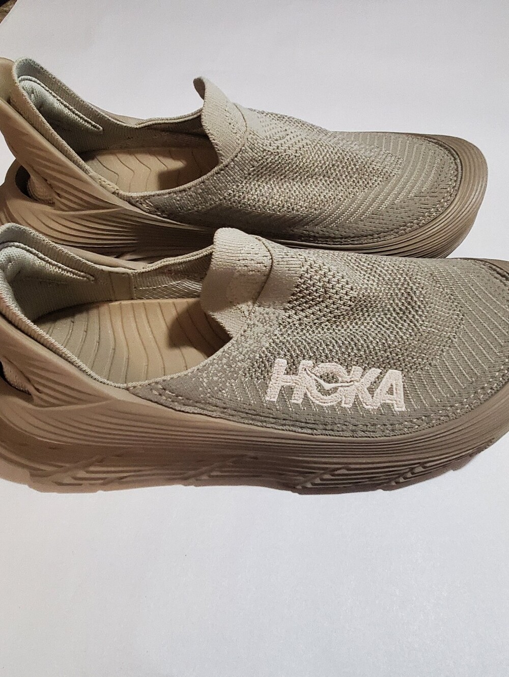 HOKA RESTORE RECOVERY TAN SLIP ON MENS 12. NWOT.